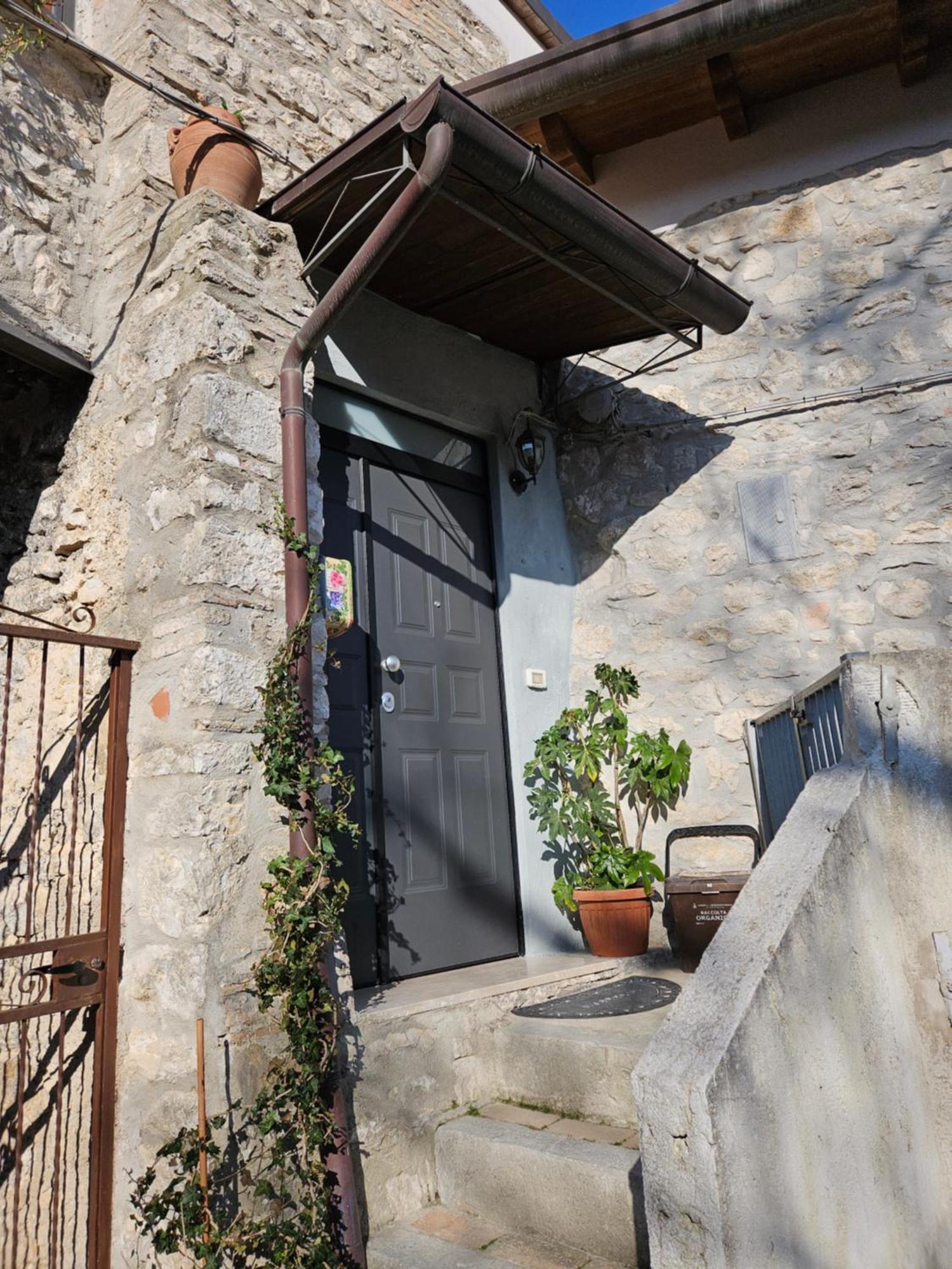 Casa Di Mamma Rosa Villa Castelnuovo Parano ภายนอก รูปภาพ