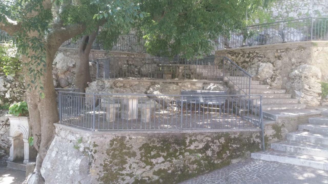 Casa Di Mamma Rosa Villa Castelnuovo Parano ภายนอก รูปภาพ