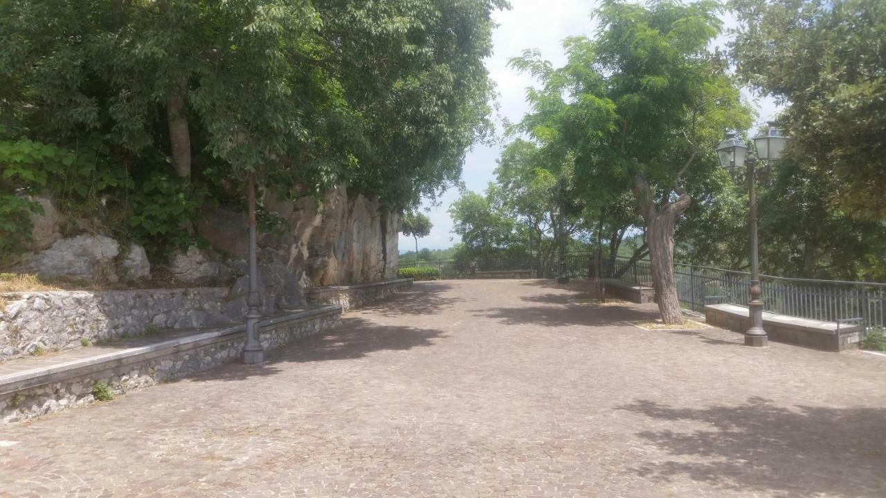 Casa Di Mamma Rosa Villa Castelnuovo Parano ภายนอก รูปภาพ